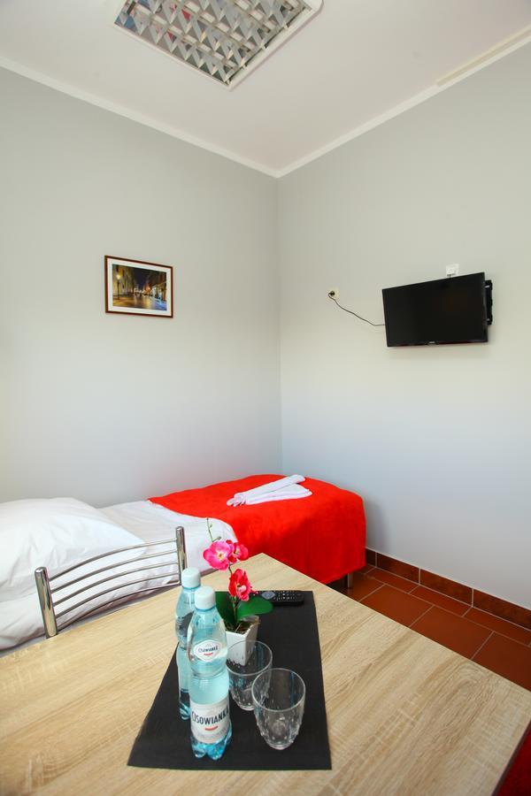 Hostel Bazar Krasków Εξωτερικό φωτογραφία
