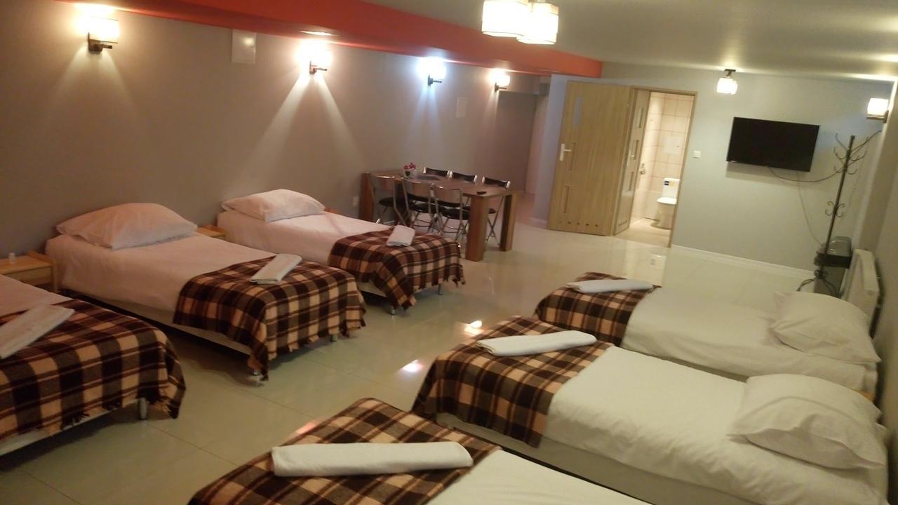 Hostel Bazar Krasków Εξωτερικό φωτογραφία